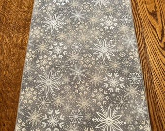 Winter Table Runner, Winter Table Runner, Gray Christmas Table Runner, Elegant Christmas Runner, Gray Table Decor