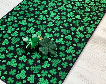 St. Patricks Runner, Green Table Runner, St. Patricks Decor, Shamrock Table