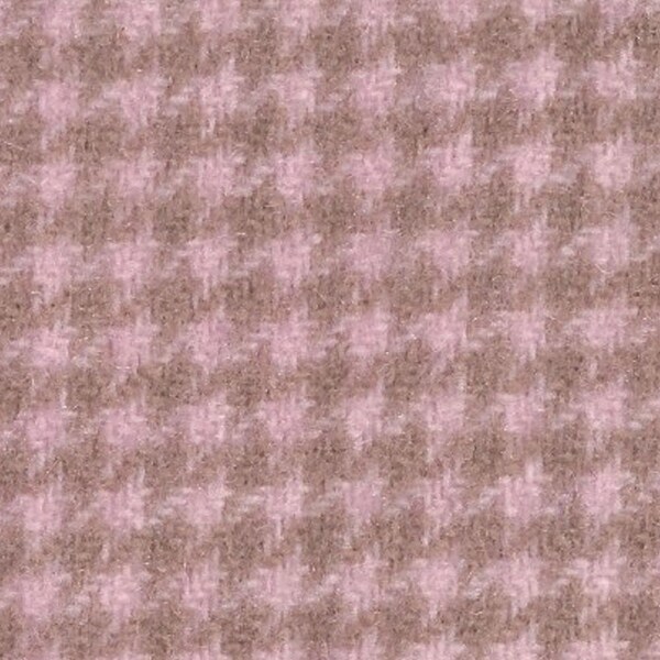 Emmas Pink Houndstooth Weeks Dye Works 100% Wool 2280HT 8" x 12"