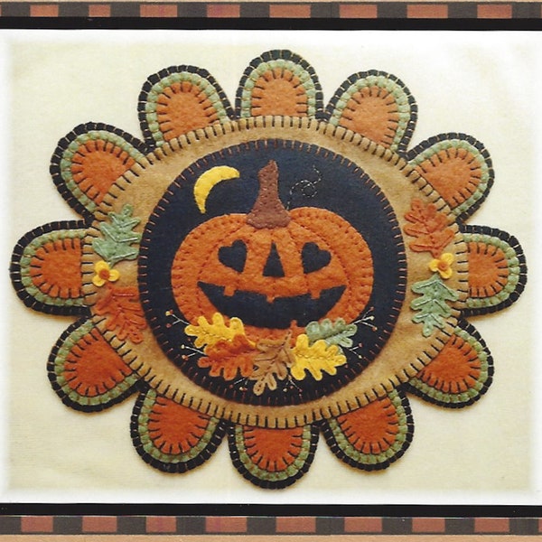 Pumpkin Falling in Love Table Wall Mat Wool Felt Kit Pattern Wool Felt Floss