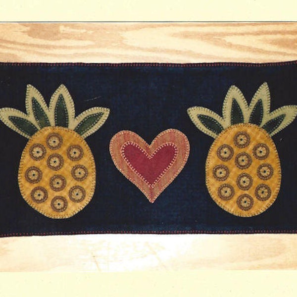 Pineapple Heart Penny Rug Embroidery Wool Applique Sewing PatternDesigner Karyn Lord Wool & Whimseys -