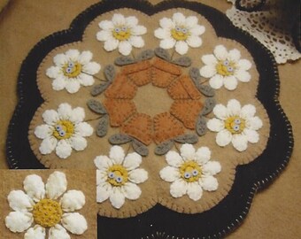 Delightful Daisies Wool Felt Candle Mat Kit Pattern Wool Felt Floss