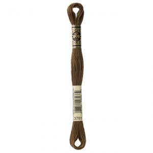 カトウビジネスビル1ブラウン DMC 3031 - Very Dark Mocha Brown, 6 Strand Embroidery Floss