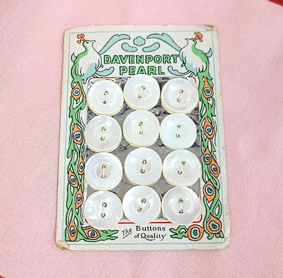 Davenport Pearl Buttons 14mm 9/16