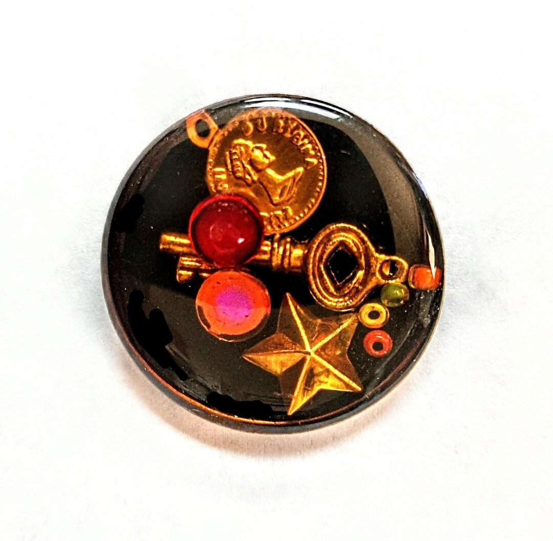 Junque Button Coin Charm Key Star Beads 28mm 1-1/8