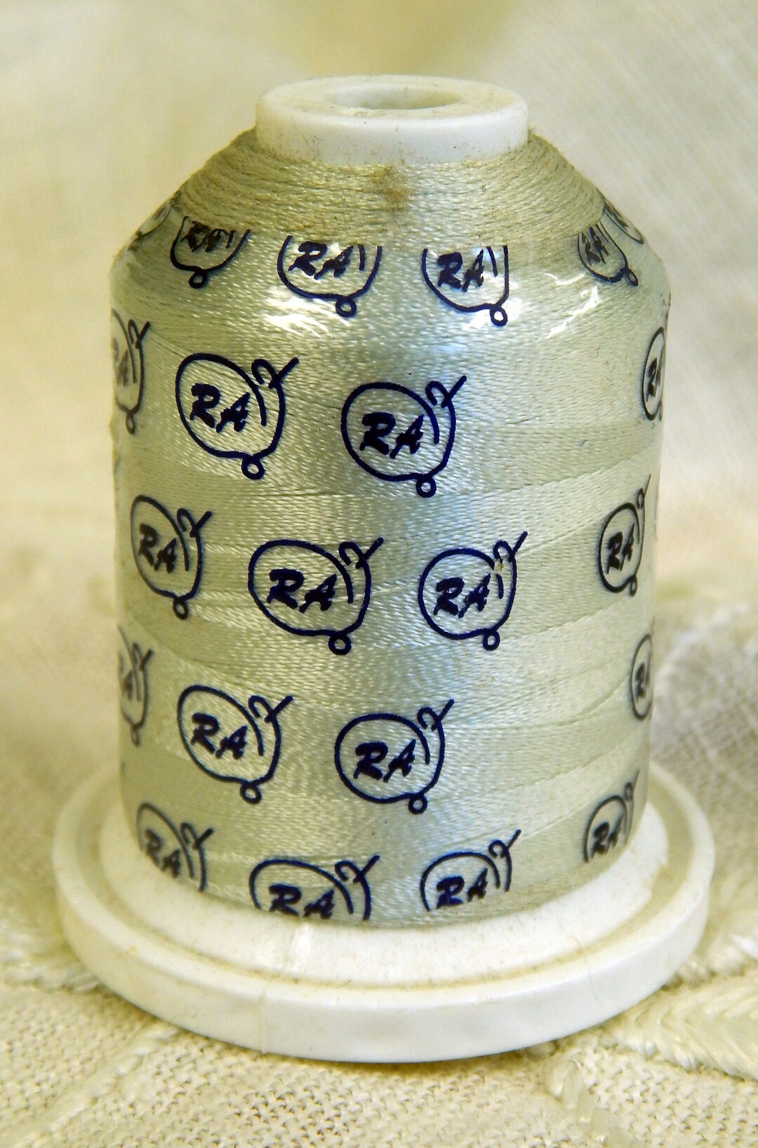 Steel Rayon Quilting Thread - 1100 Yard Spool - Etsy