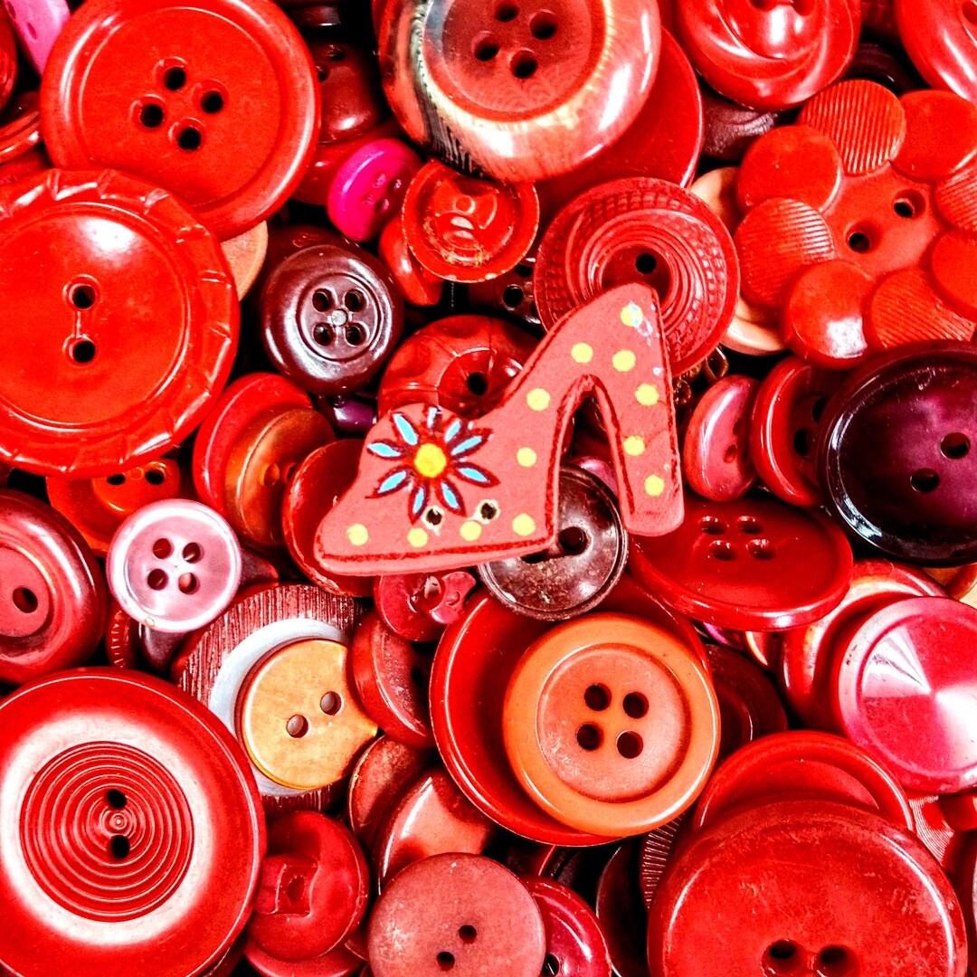 Red Button Lot - Vintage & New, Mixed Sizes for Sewing Crafts - Etsy
