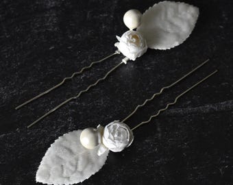 Floral Bridal Hair Pins with vintage millinery flowers | retro, vintage, vintage bride, hair flowers, bridal hair pins, dainty hair pins