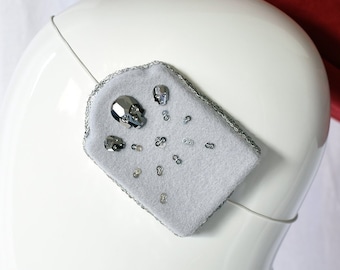 Tombstone fascinator with Crystal Skulls and sequins | goth, Halloween, lolita, retro, vintage inspired, burlesque, headstone, cemetery