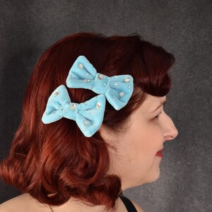 Blue Velvet Y2K McBling inspired set of mini bows with vintage velvet and skull rhinestones | hair accessories gift hair bows hairbow clip