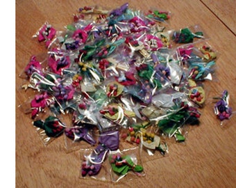 100 Miniature Rose Bouquets Dollhouse Scale, Individually Packaged, Use for Crafting