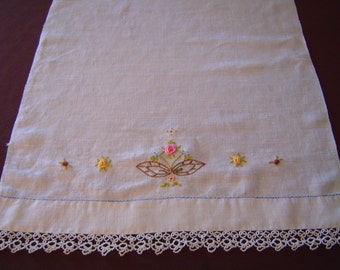 1940s Linen Tea Towel, Embroidery, Stumpwork and Tatting