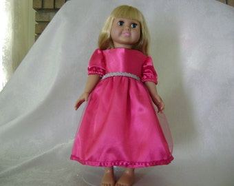 Robe de soirée rose fuchsia pour poupées de 18 pouces