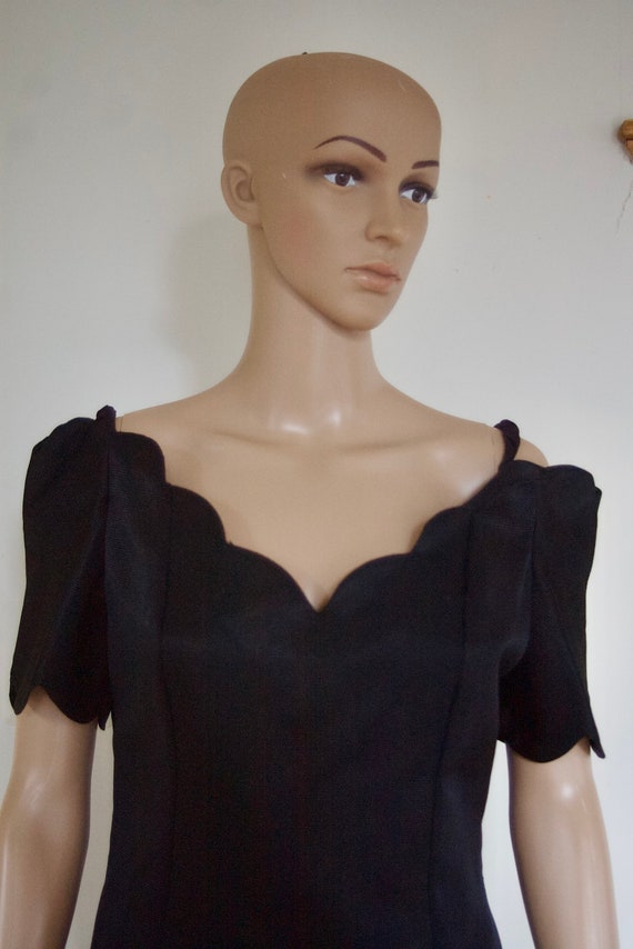 Vintage 80's Off Shoulder LBD - image 5