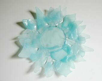 Recycled Bottle Glass Sun Catcher: Frosted Star Flower Wall Art