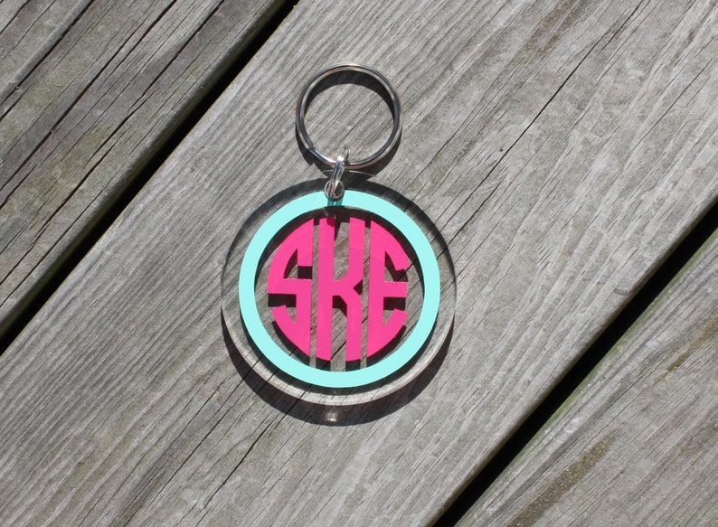 Download Circle Monogram Keychain-Acrylic Keychain-Personalized Key | Etsy