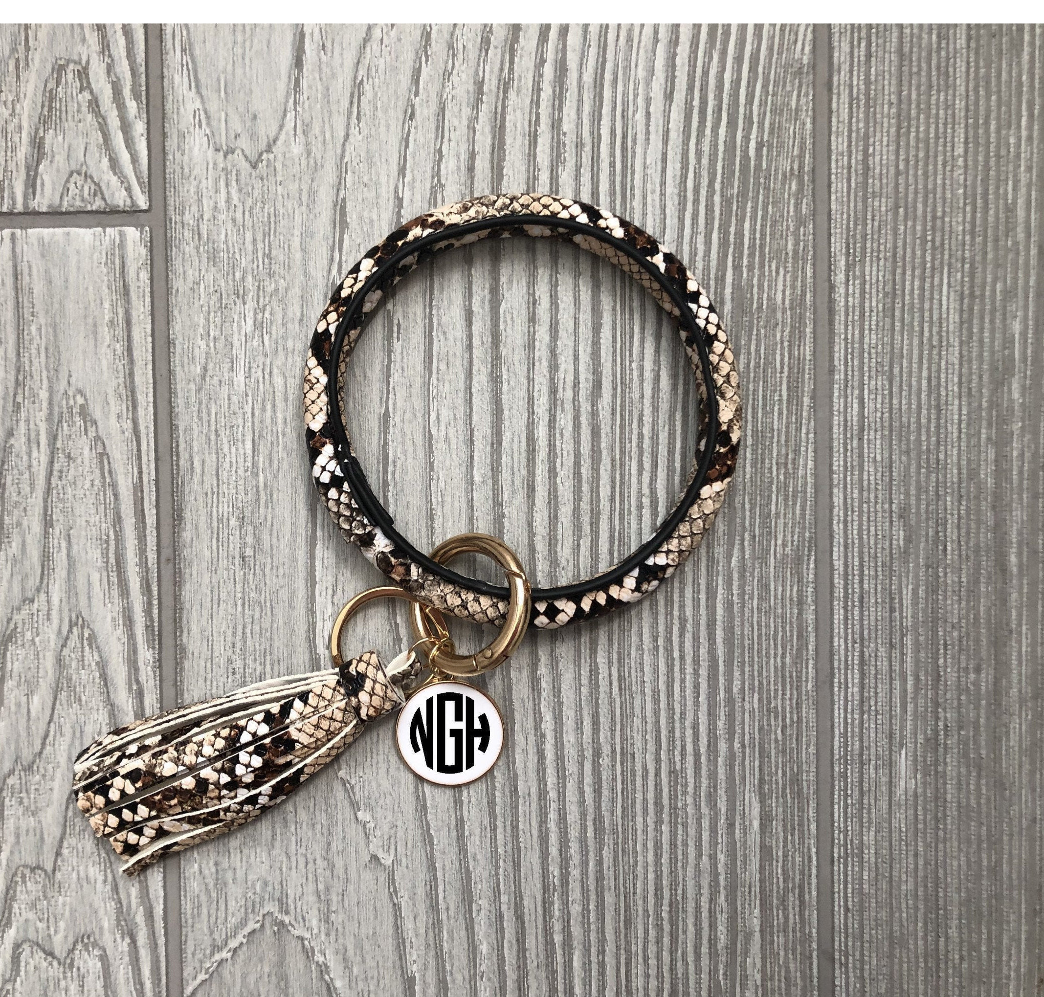 Snakeskin Key Ring Bracelet - Keychain Bracelet with Tassel - Bracelet Key  Ring - Bracelet Keychain - Monogrammed Keychain