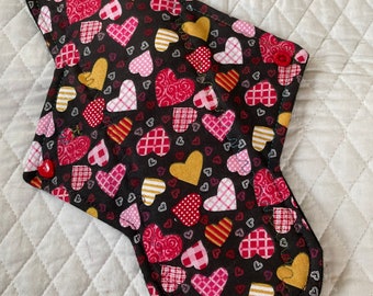 10.25" Love  is in the air   fabric  cotton  Top reusable cloth pad ( ExtraHeavy)with heart snap