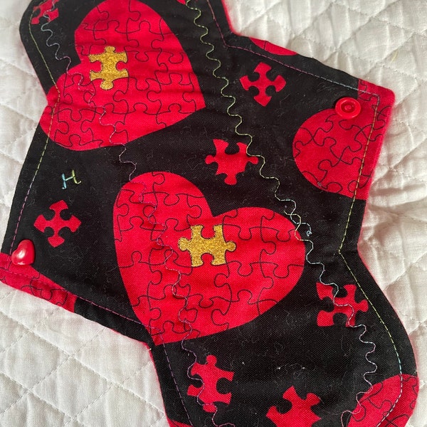 10.25" Love  is in the air   fabric  cotton  Top reusable cloth pad ( Heavy)with heart snap