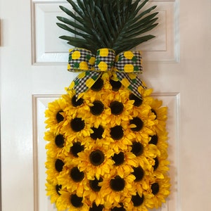 Pineapple Sunflower Wreath, Pineapple Wreath, Spring Wreath, Summer Wreath, Fruit Wreath, Aloha Wreath, Welcome Wreath, Hawaiian Wreath image 2