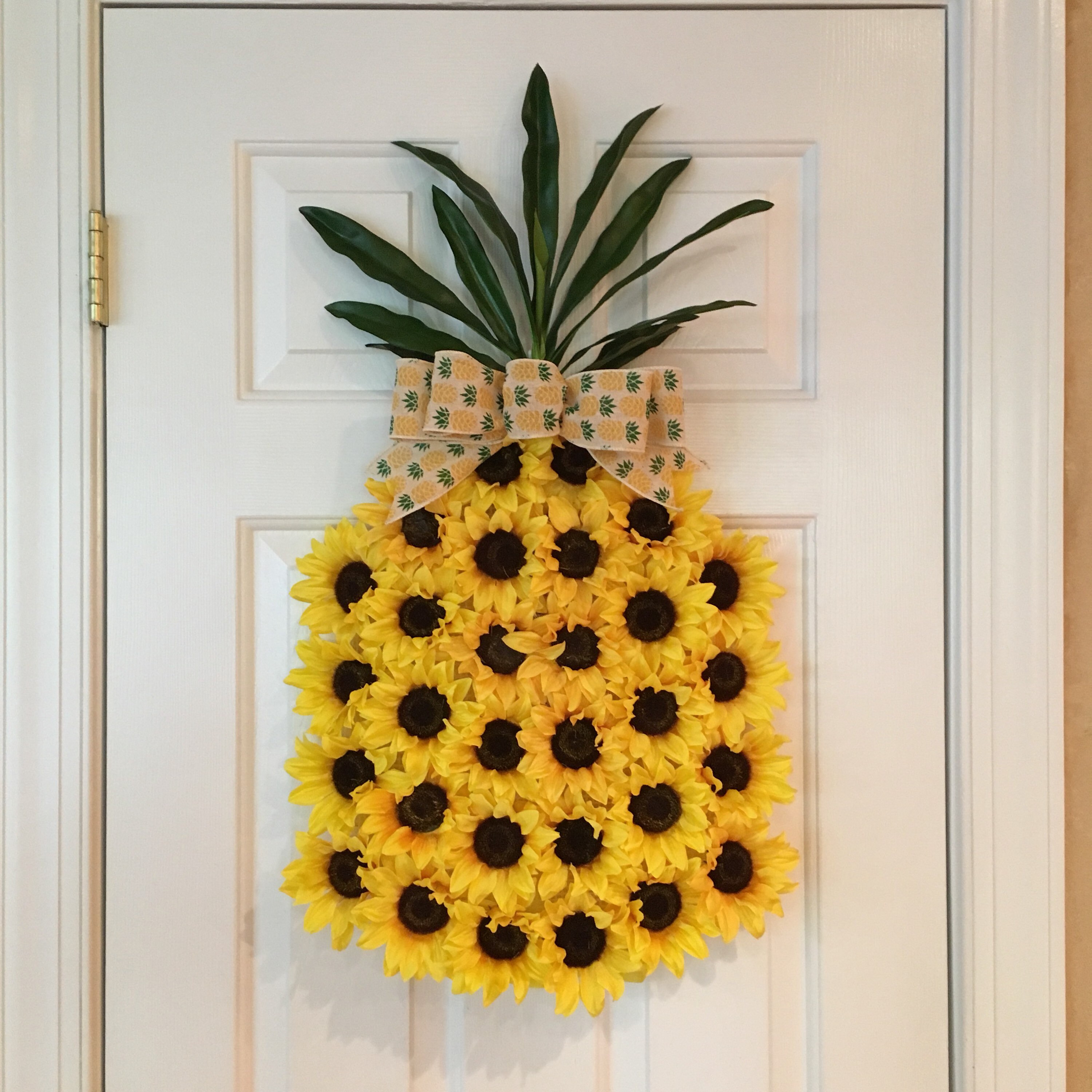 pineapple wreath