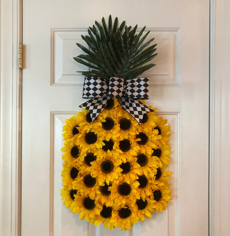 Pineapple Sunflower Wreath, Pineapple Wreath, Spring Wreath, Summer Wreath, Fruit Wreath, Aloha Wreath, Welcome Wreath, Hawaiian Wreath image 6