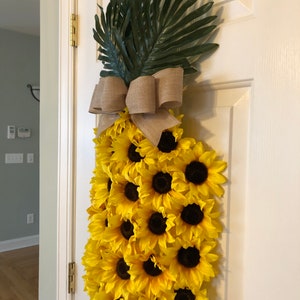 Pineapple Sunflower Wreath, Pineapple Wreath, Spring Wreath, Summer Wreath, Fruit Wreath, Aloha Wreath, Welcome Wreath, Hawaiian Wreath image 8