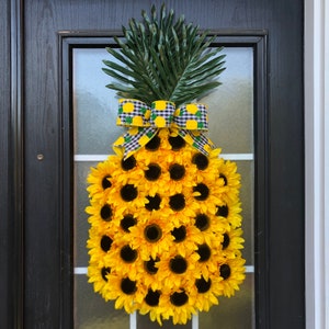 Pineapple Sunflower Wreath, Pineapple Wreath, Spring Wreath, Summer Wreath, Fruit Wreath, Aloha Wreath, Welcome Wreath, Hawaiian Wreath image 3