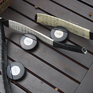 Capitals Stick and Puck Business Card Holder