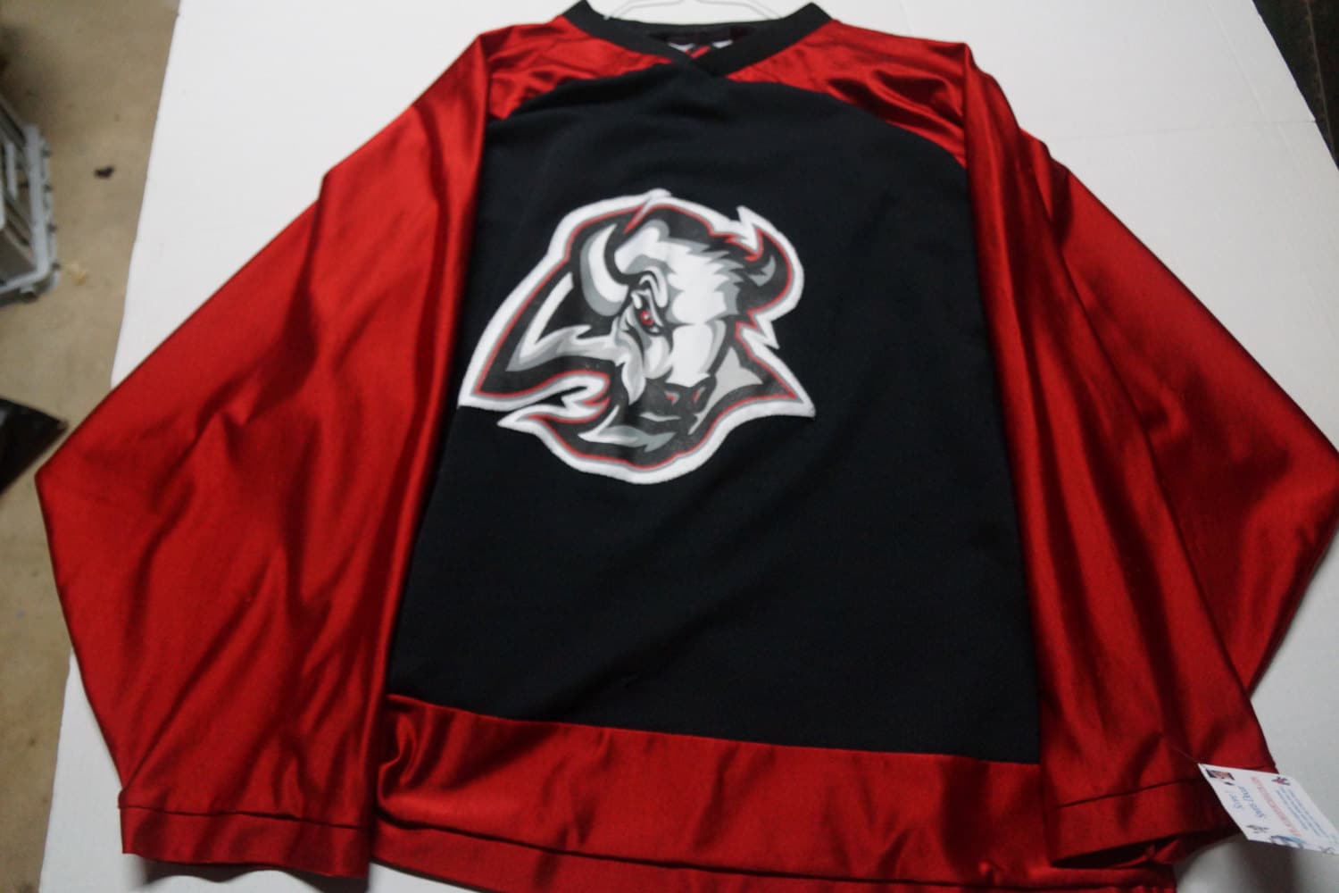 Buffalo Sabres jersey Starter red buffalo head goat - Depop