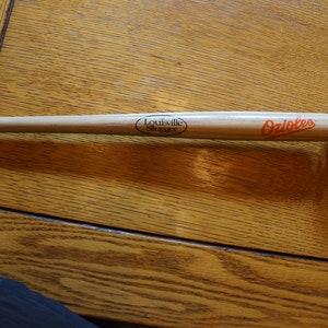 オリオールズ野球バットビールタップ