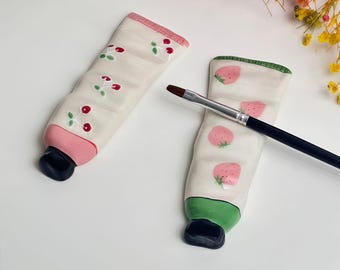 Poggiapennelli in ceramica personalizzato, Poggiapennelli in ceramica personalizzato, Poggiapennelli in ceramica fatto a mano, Poggiapennelli in ceramica con frutta, Regalo di forniture artistiche, Regalo per artisti