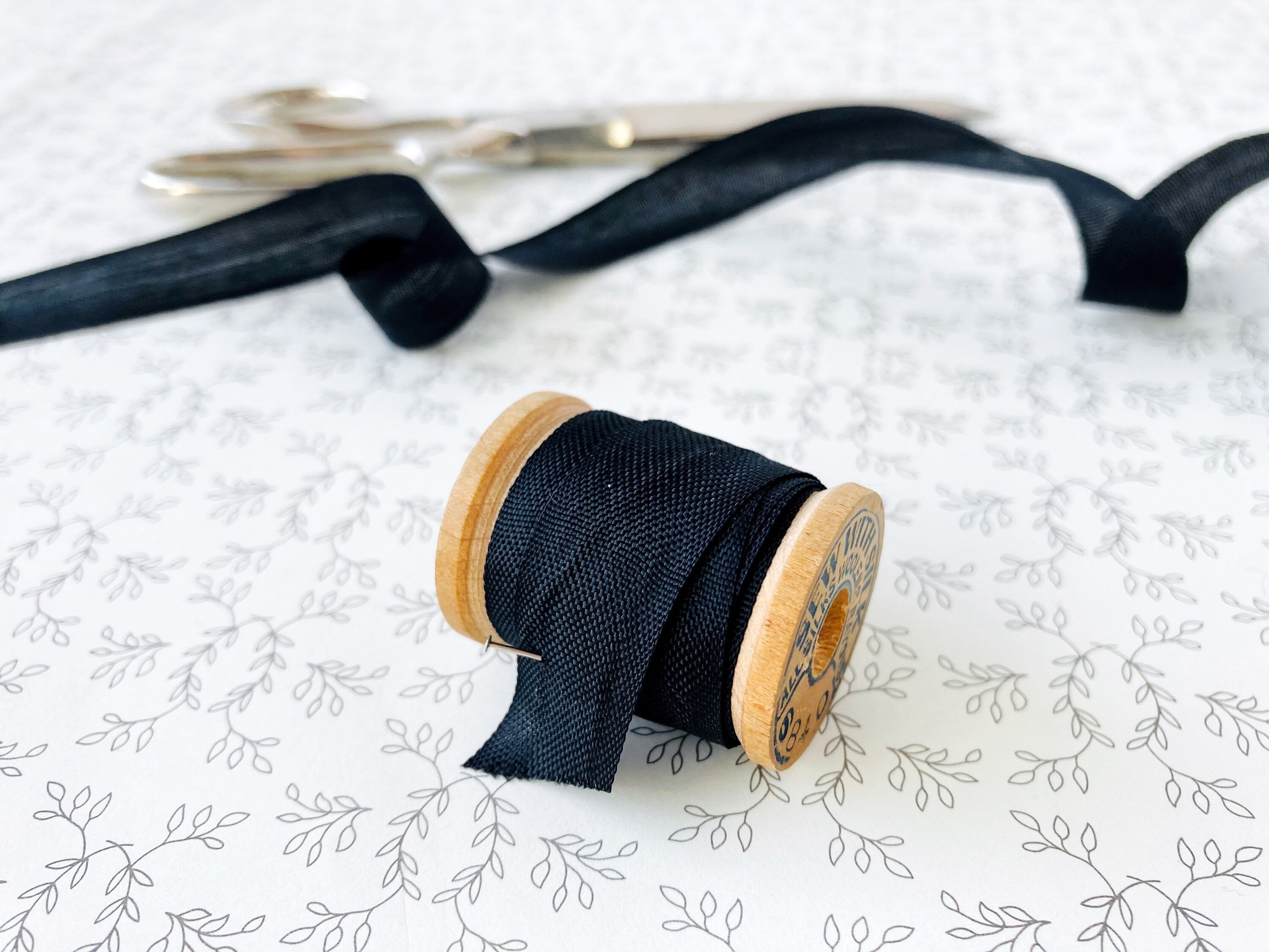 Vintage Black Seam Binding Ribbon Trim Sold by the Yard Etsy 日本