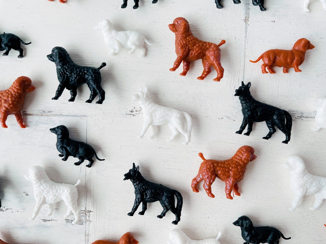 SALE Vintage Dog Figurines Set of 8 Diecast Plastic Toys Etsy