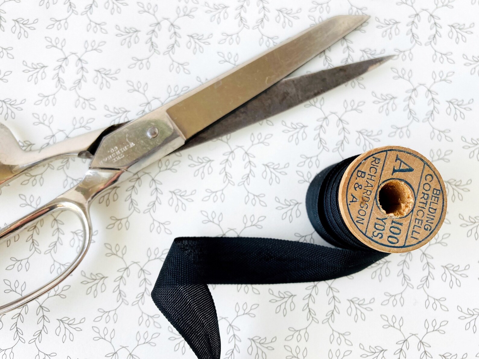 Vintage Black Seam Binding Ribbon Trim Sold by the Yard Etsy 日本