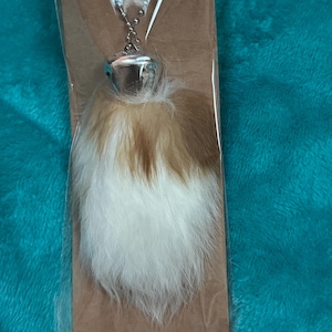 Lucky Rabbit's voet en staart sleutelhanger in kleur echt natuurlijk bont