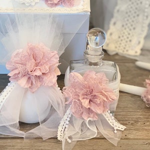 Vintage look baptism, oil bottle/soap set