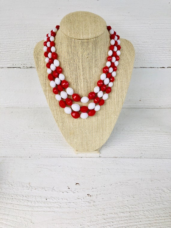 Vintage Red & White Lucite Necklace - image 2