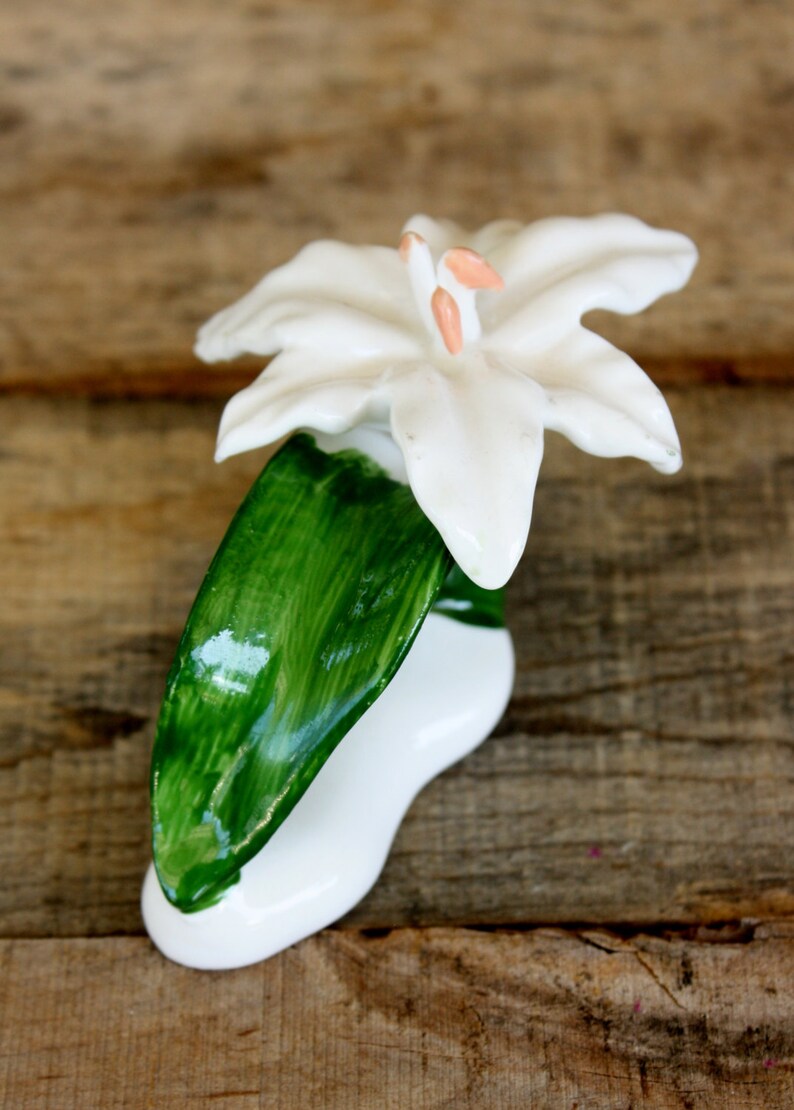 Vintage White Lily Ceramic Napkin Holder Etsy