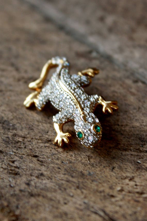 Vintage Crystal Gecko Brooch - image 2