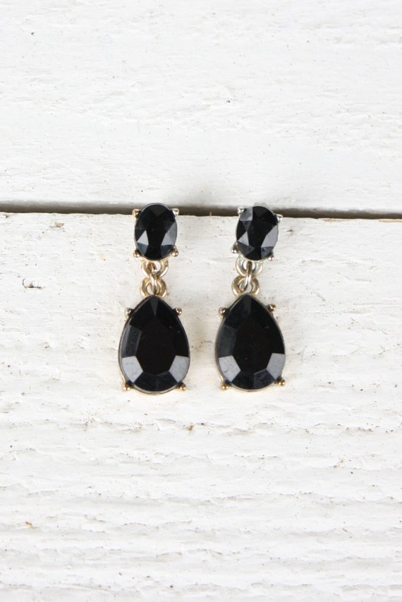 Black costume earrings outlet