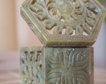 Soapstone Triknet Box