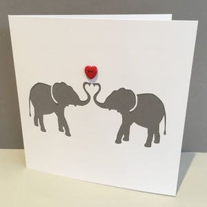 Carte de Saint-Valentin éléphant - Carte de Saint-Valentin - Éléphants découpés en papier - Carte de vœux en papier faite à la main - Anniversaire - Pour elle - Pour lui