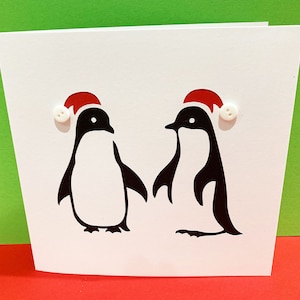 Carte de Noël Pingouin - Pingouins découpés en papier - Carte de Noël - Coupe de papier - Noël - Oiseau - Unique - Carte de vœux faite à la main - Boutons - Chapeau de Père Noël