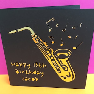 Personalisierte Saxophon-Geburtstagskarte - Saxophon, Jazzband, Saxophonist, Vatertagsblasband, Musik, Papierschnitt, Musiker, Danke, Lehrer