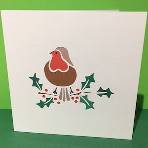 Carte de Noël Robin - Papier découpé Robin - Carte de vœux - Conception simple - Découpe papier - Noël - Oiseau - Houx - Unique - Carte de voeux faite main