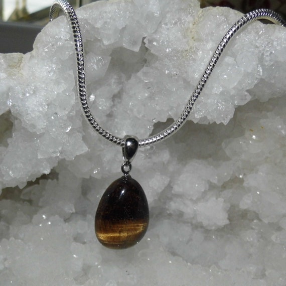 Tigers Eye Teardrop Necklace,  Gold Tigers Eye  Pendant Necklace,  925 Silver Necklace
