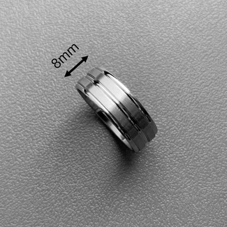 Above view of Supernatural Dean Winchester wedding ring showing width measurement