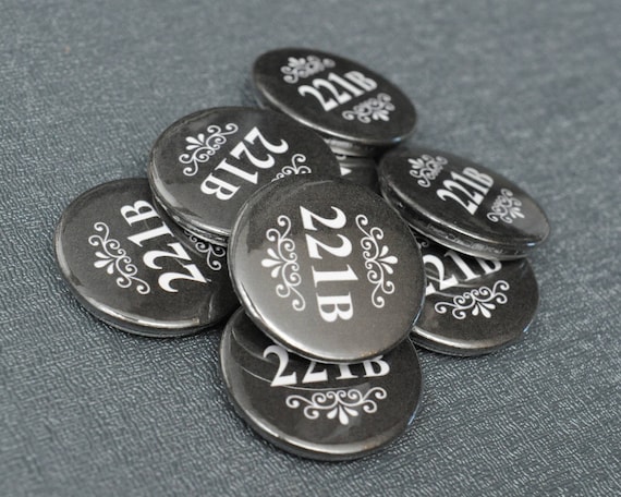 SHERLOCK HOLMES 8 NEW 1 inch pins buttons badge detective 221b baker st watson
