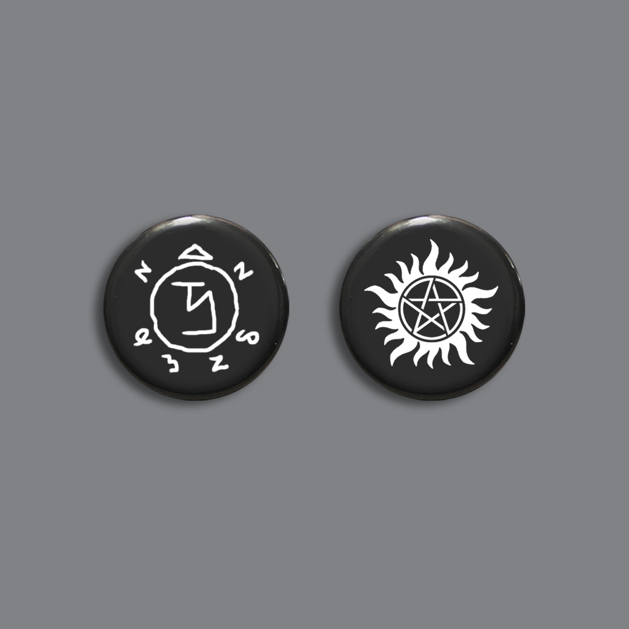 Lot De 2 Autocollants Supernatural Anti-Possession - 10 Cm Pour Moto Et Voiture